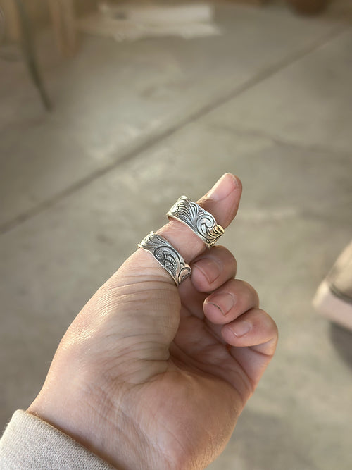 Simple scroll ring