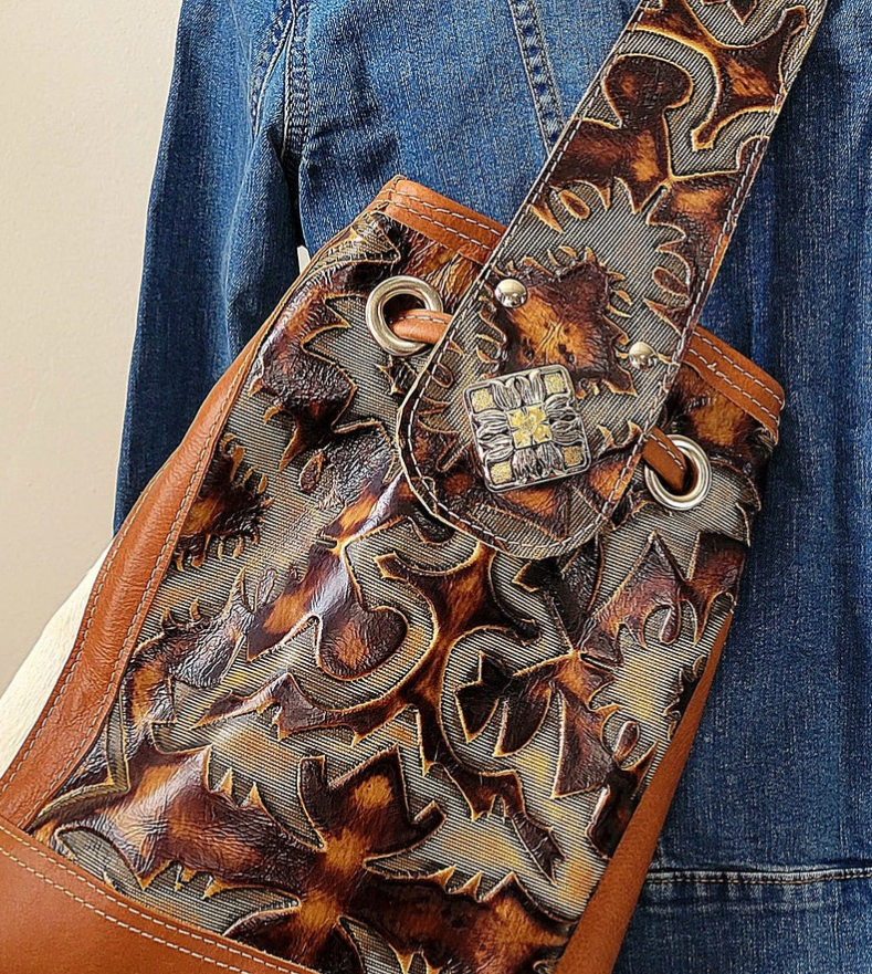 Sierra Whiskey Sling Handbag