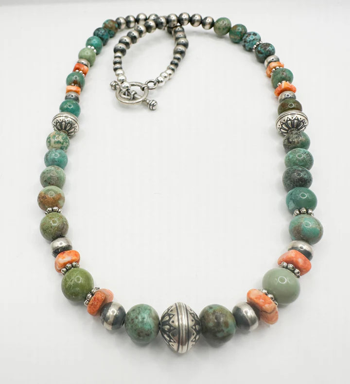 Granbury Flower Necklace
